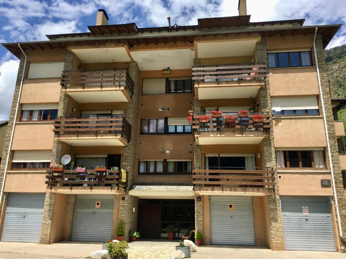 Apartament Familiar - Els Encantats - 에스포트 외부 사진